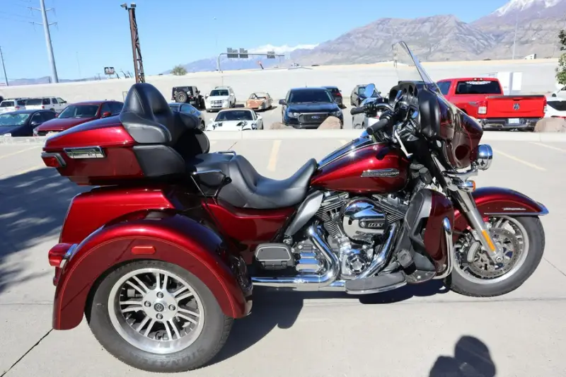 2015 Harley-Davidson Tri Glide Ultra photo 8